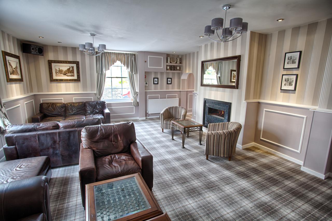 The Elephant & Castle Hotel 纽敦 外观 照片